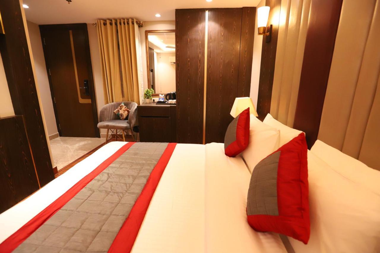 Hotel The Magic Tree - Paharganj Új-Delhi Kültér fotó