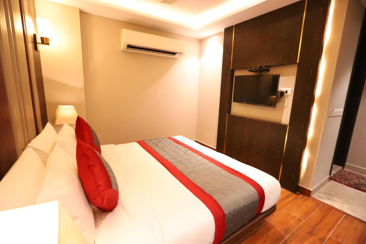 Hotel The Magic Tree - Paharganj Új-Delhi Kültér fotó