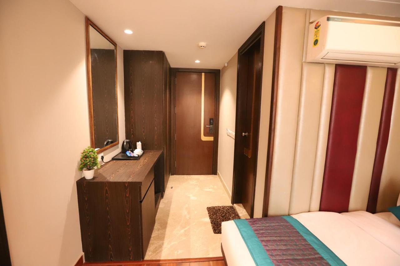 Hotel The Magic Tree - Paharganj Új-Delhi Kültér fotó