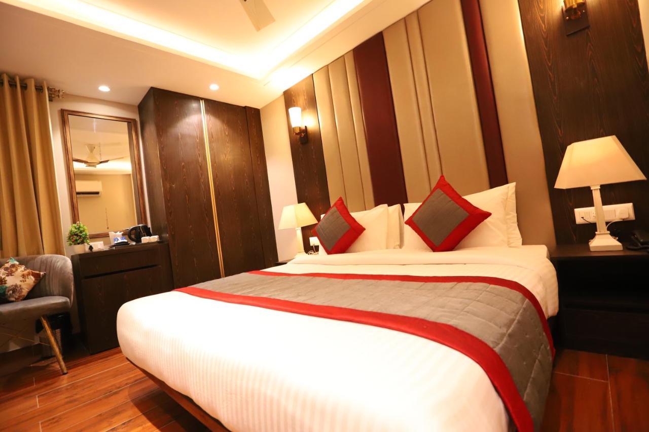 Hotel The Magic Tree - Paharganj Új-Delhi Kültér fotó