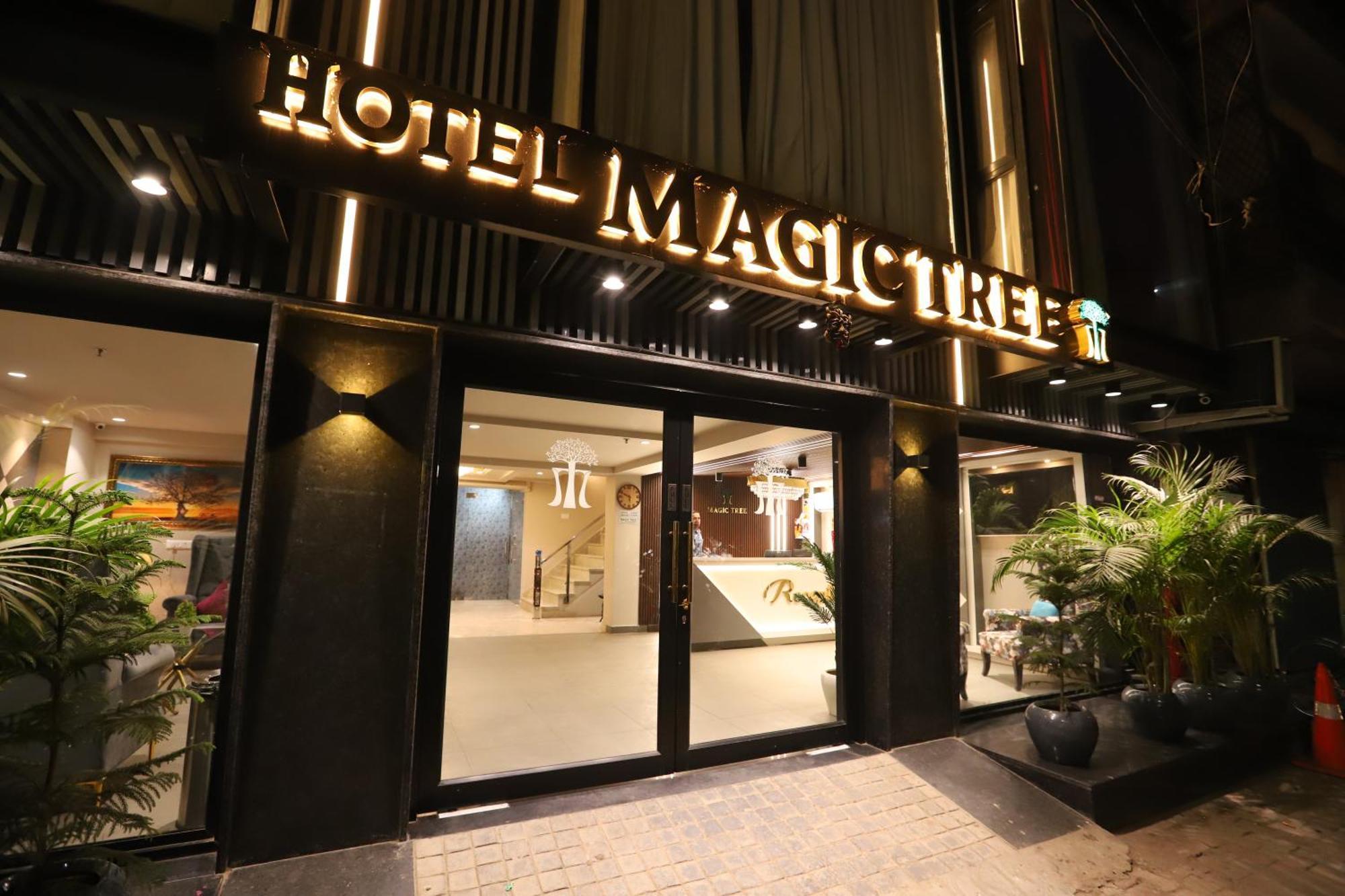 Hotel The Magic Tree - Paharganj Új-Delhi Kültér fotó