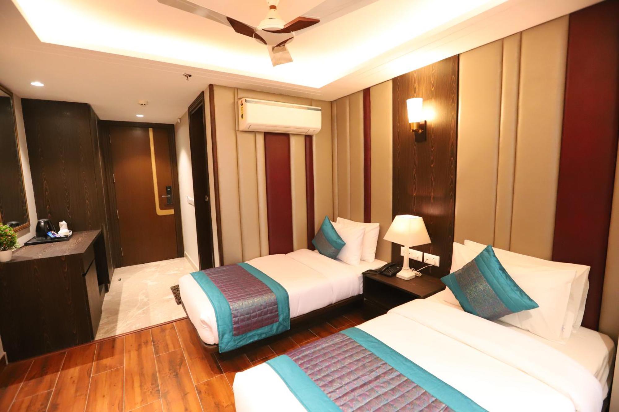 Hotel The Magic Tree - Paharganj Új-Delhi Kültér fotó