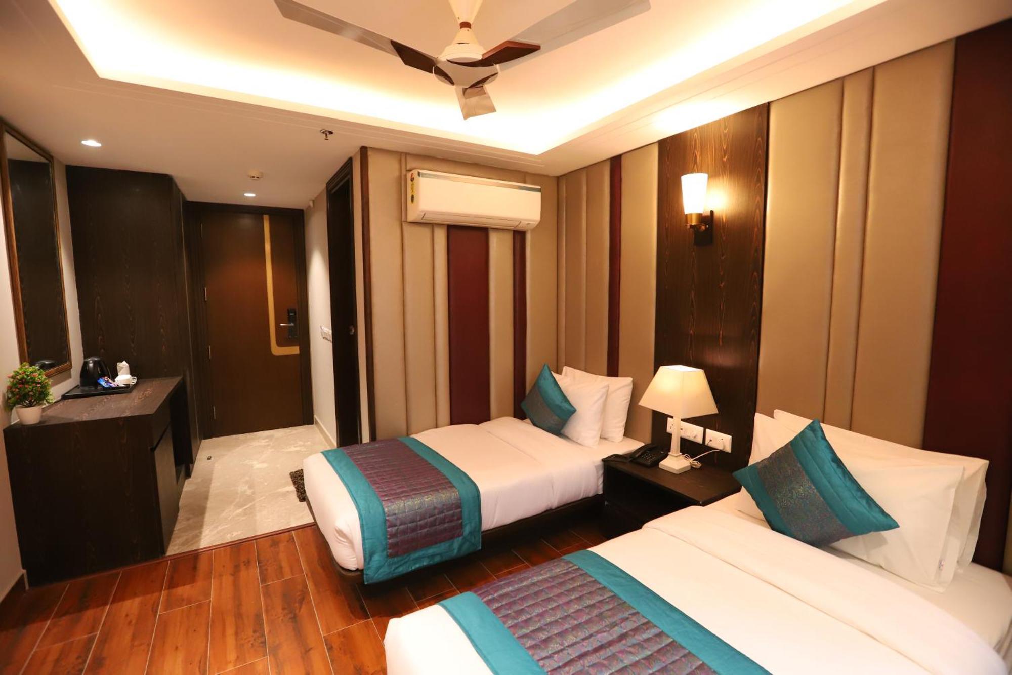 Hotel The Magic Tree - Paharganj Új-Delhi Kültér fotó